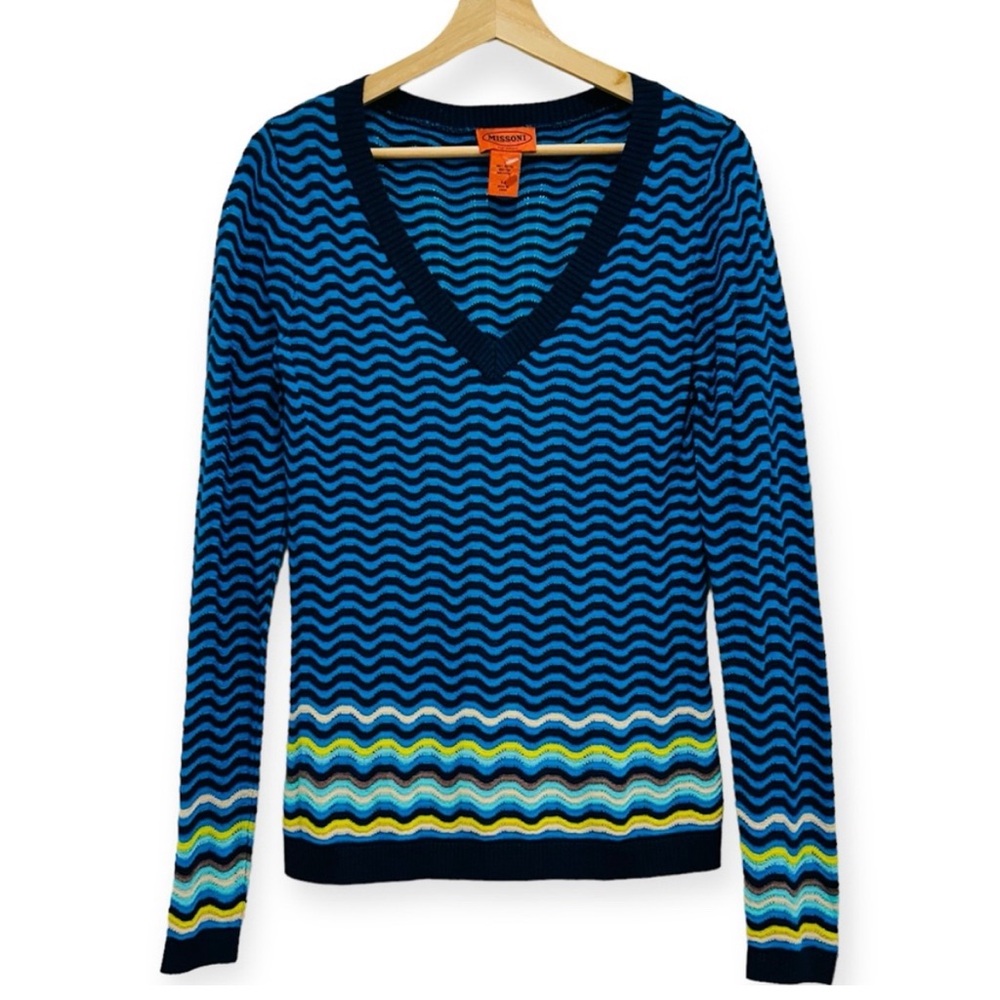 “MISSONI” 🇮🇹 LIGHTWEIGHT SWEATER 
SIZE M  EUC